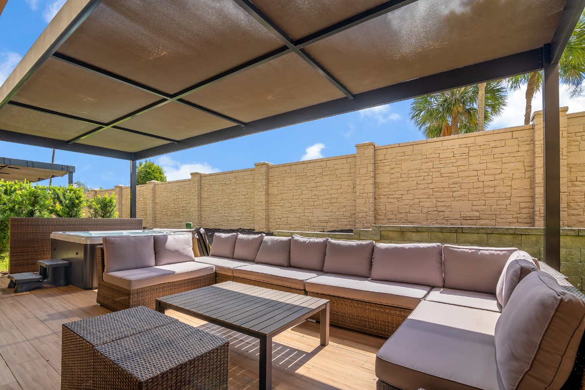 7567 Brooklyn Drive Kissimmee 34747 Antonio Valentino